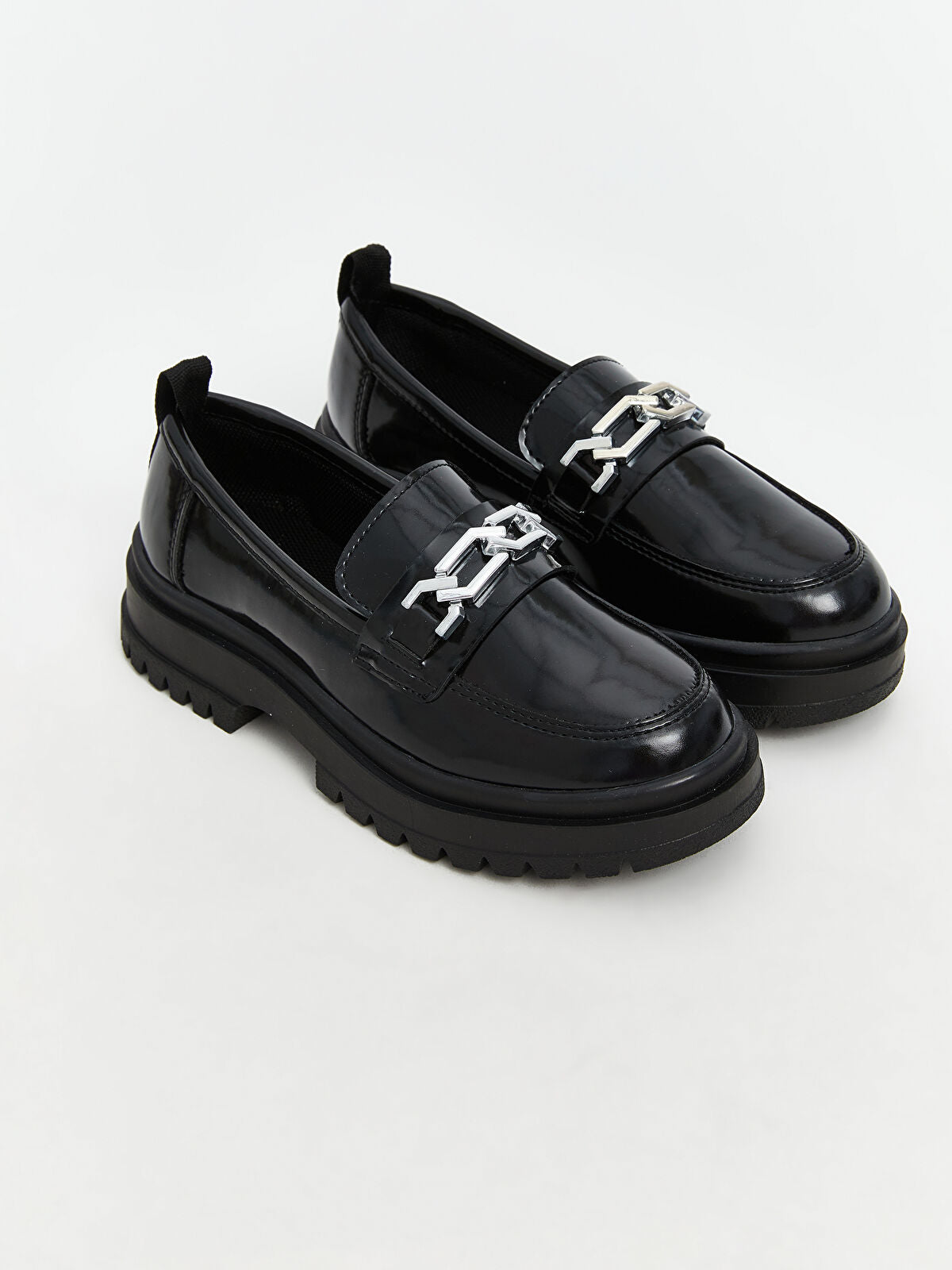 Glossy Kids Classic Girls' Shoe