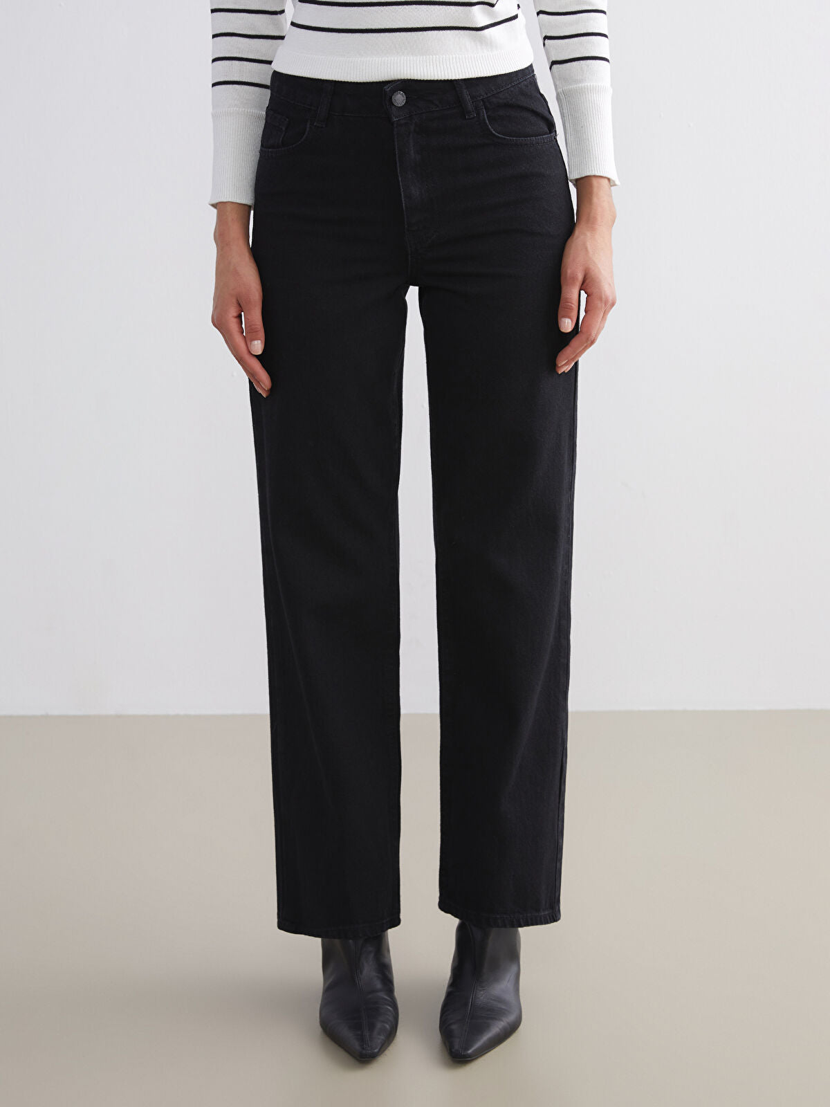 Wide Leg Women's Jeans Pants