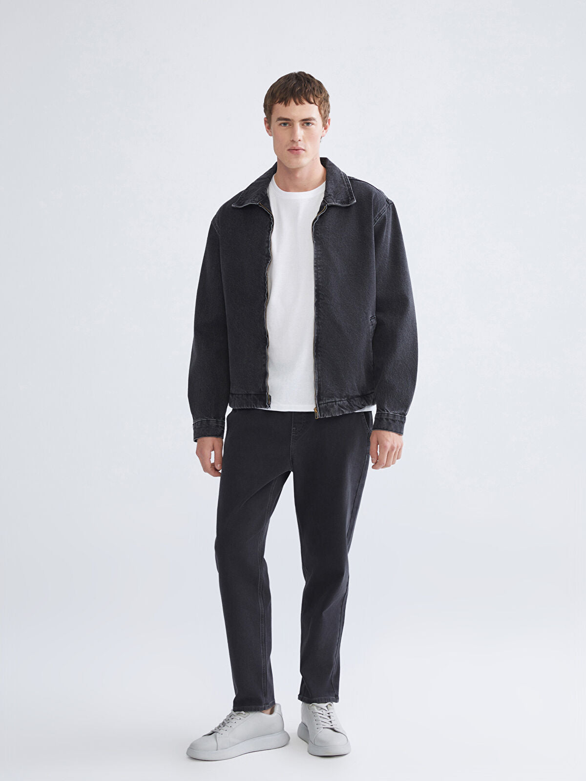 700 Men’s Straight Fit Jeans Pants