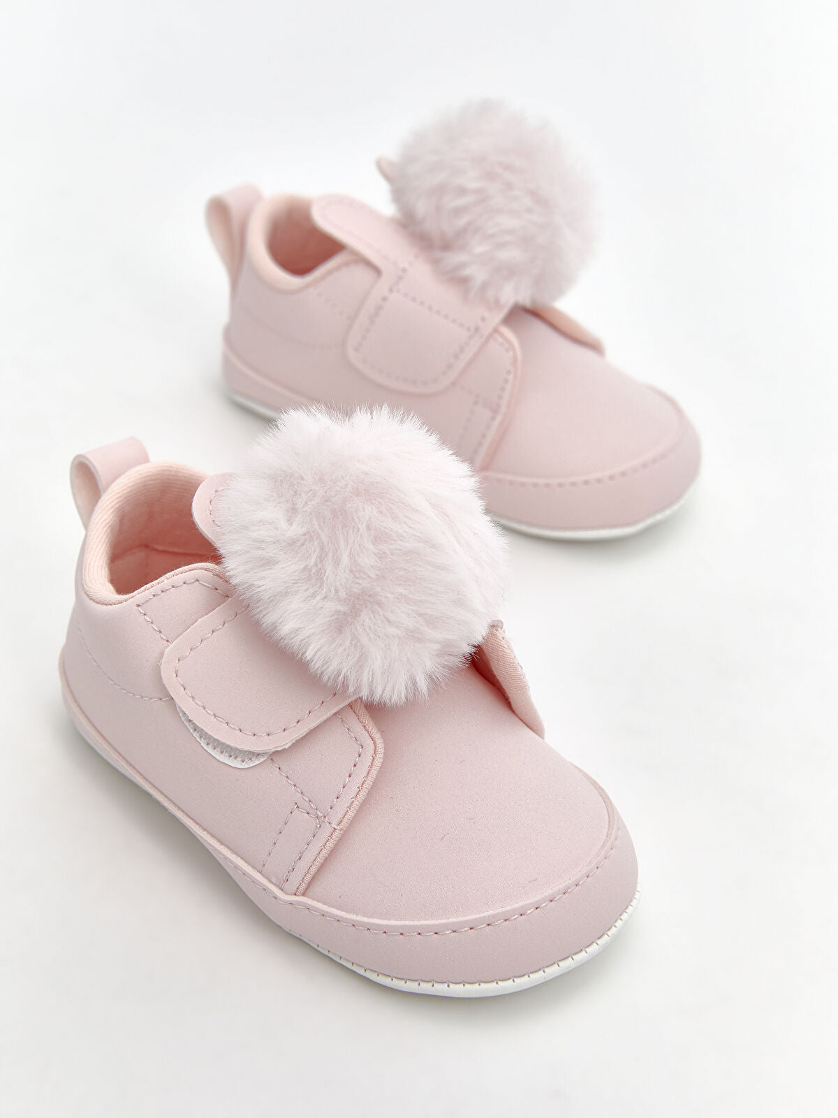 Ponpon Detailed Baby Toddler Pre-Walking Shoe for Girls