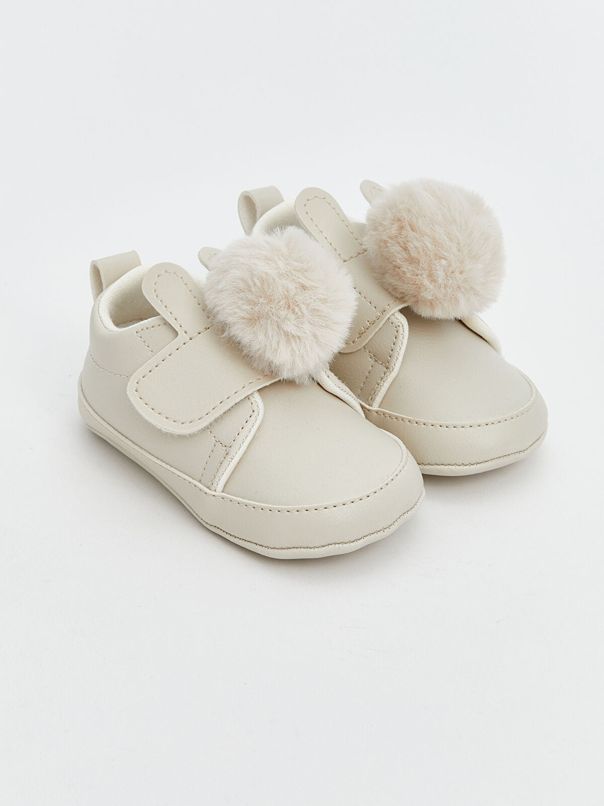 Ponpon Detailed Baby Toddler Pre-Walking Shoe for Girls