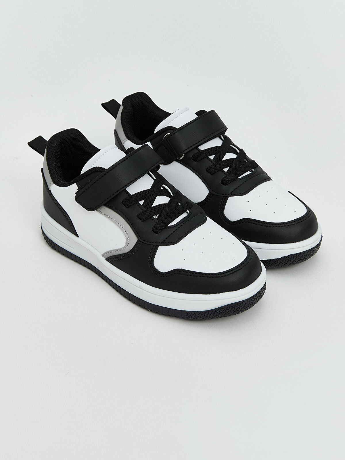 Scuff-Resistant Children's Sport Sneakers for Boys