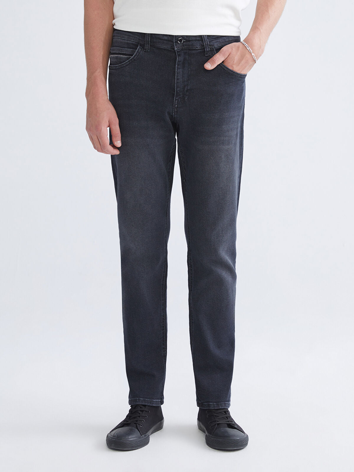 779 Regular Fit Men's Jean Pants