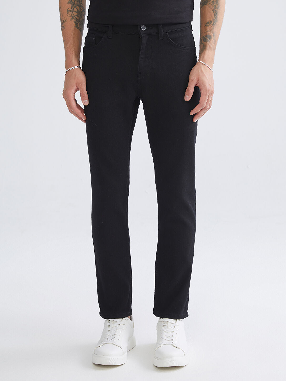 750 Slim Fit Men's Woven Jean Pantalon