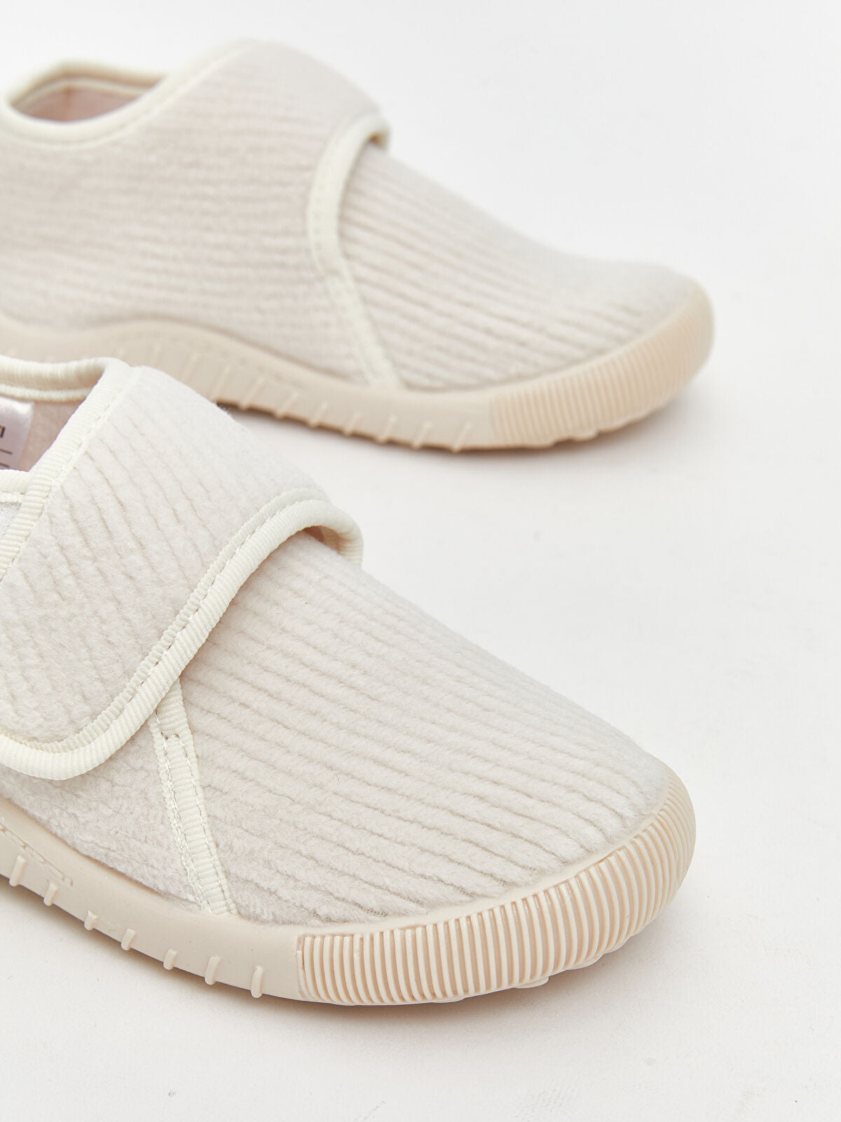 Crackle Baby Girl Shoemaker Panda LCW