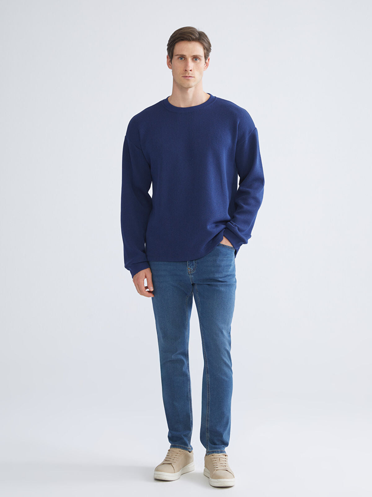 750 Slim Fit Men's Woven Jean Pantalon