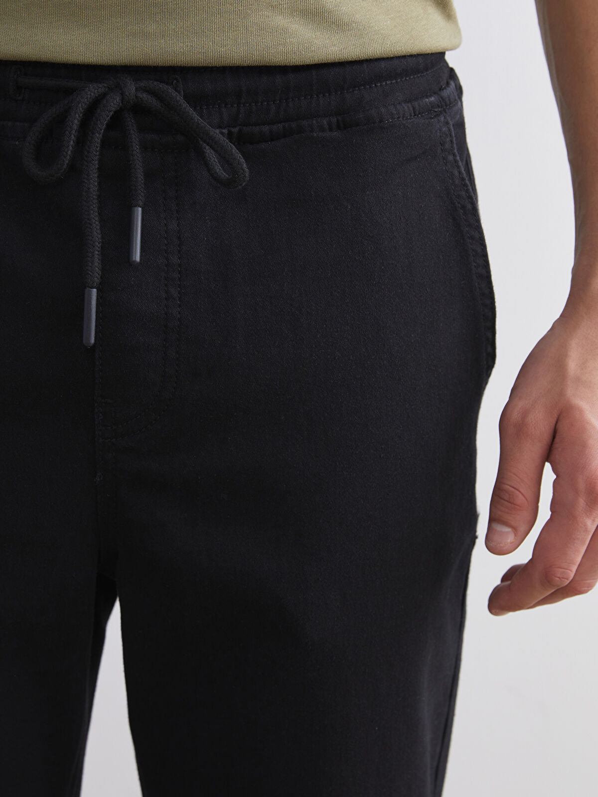 700 Men’s Straight Fit Jeans Pants