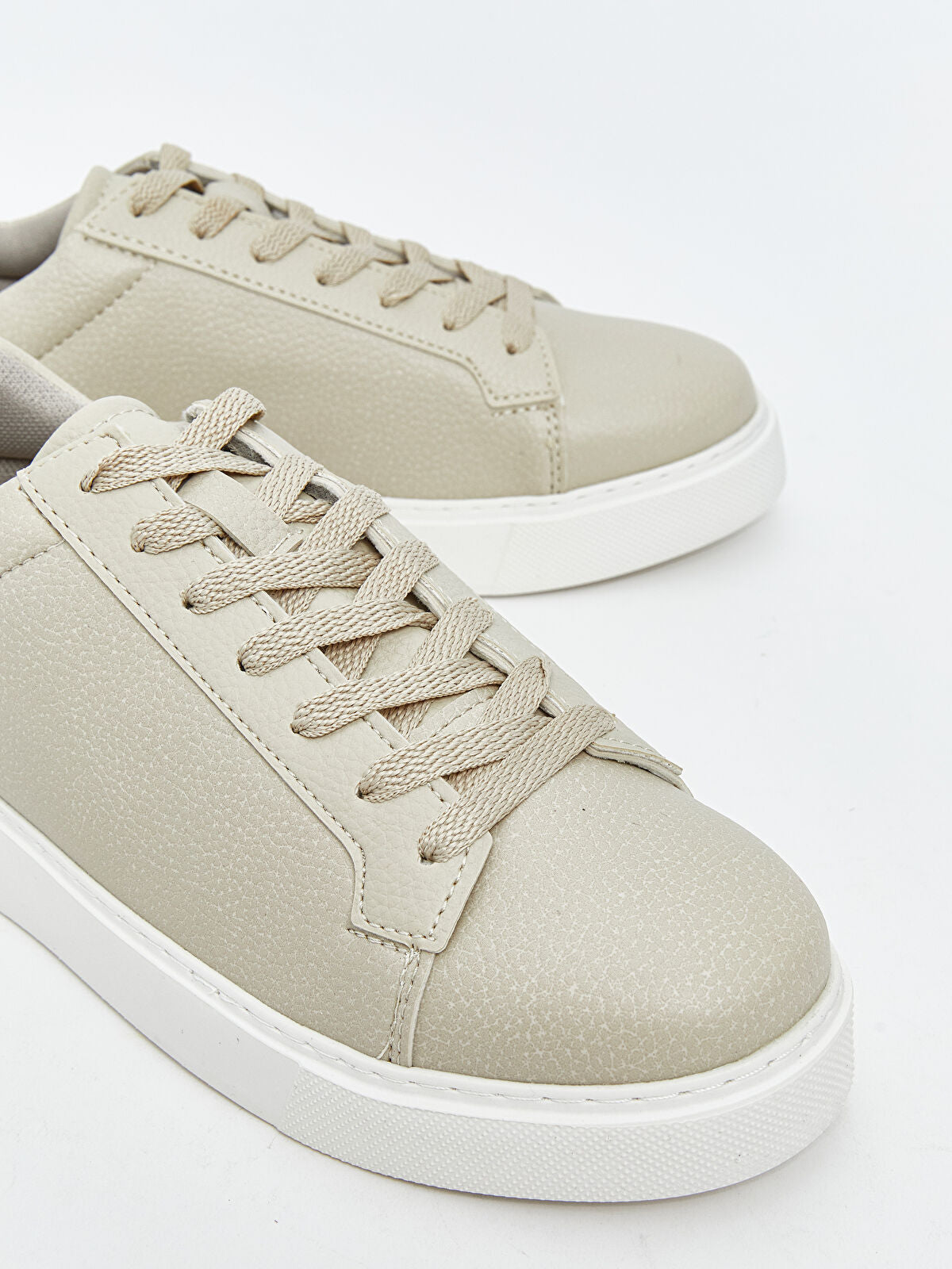 Buckle Women's Sport Shoes