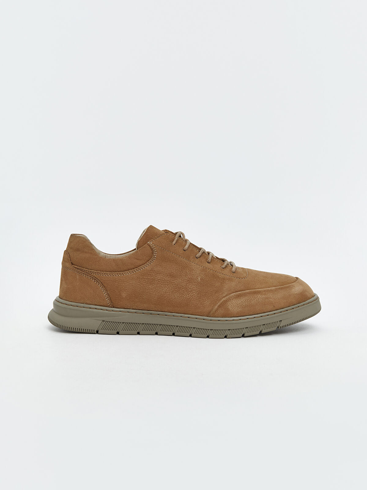 Sleek Appearance Men's Classic Shoe