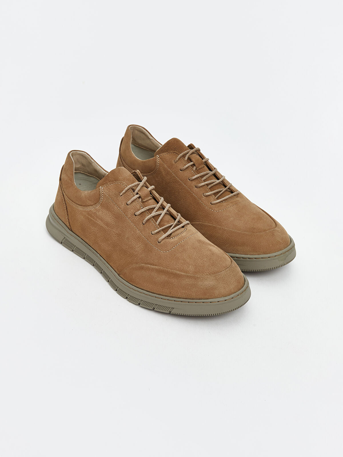 Sleek Appearance Men's Classic Shoe