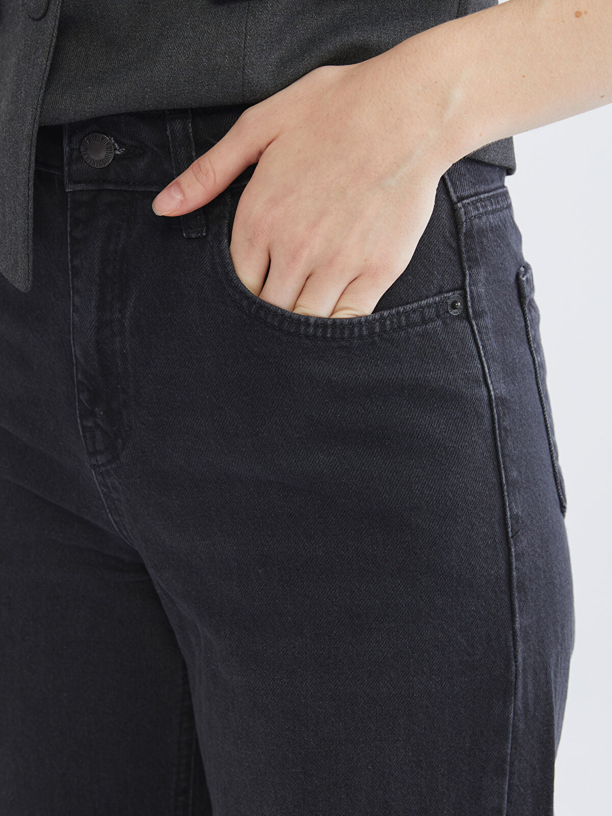 Straight Fit Women's Jean Pantalon