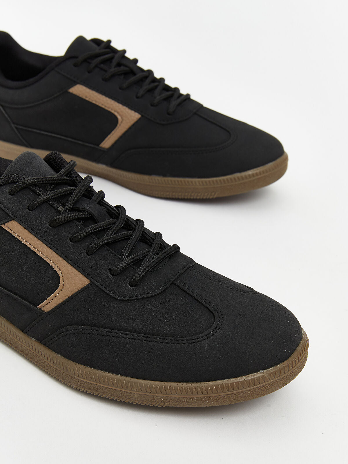 Suede-Look Men's Sport Shoes