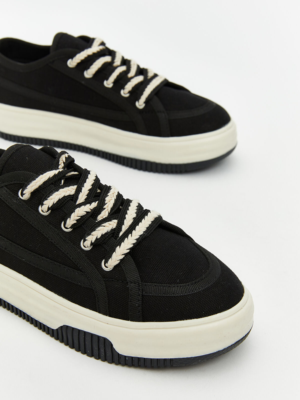 Girls' Lace-Up Sports Sneakers
