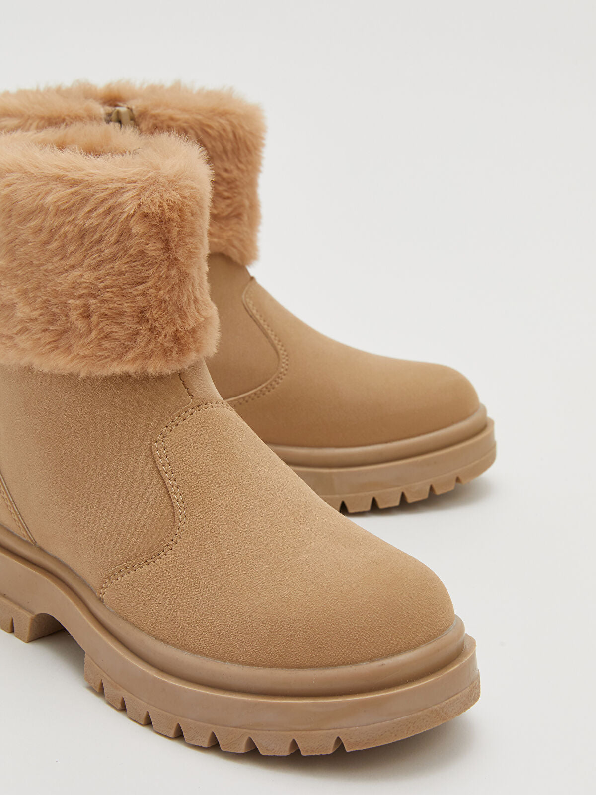 Sheepskin-Look Girls' Boot