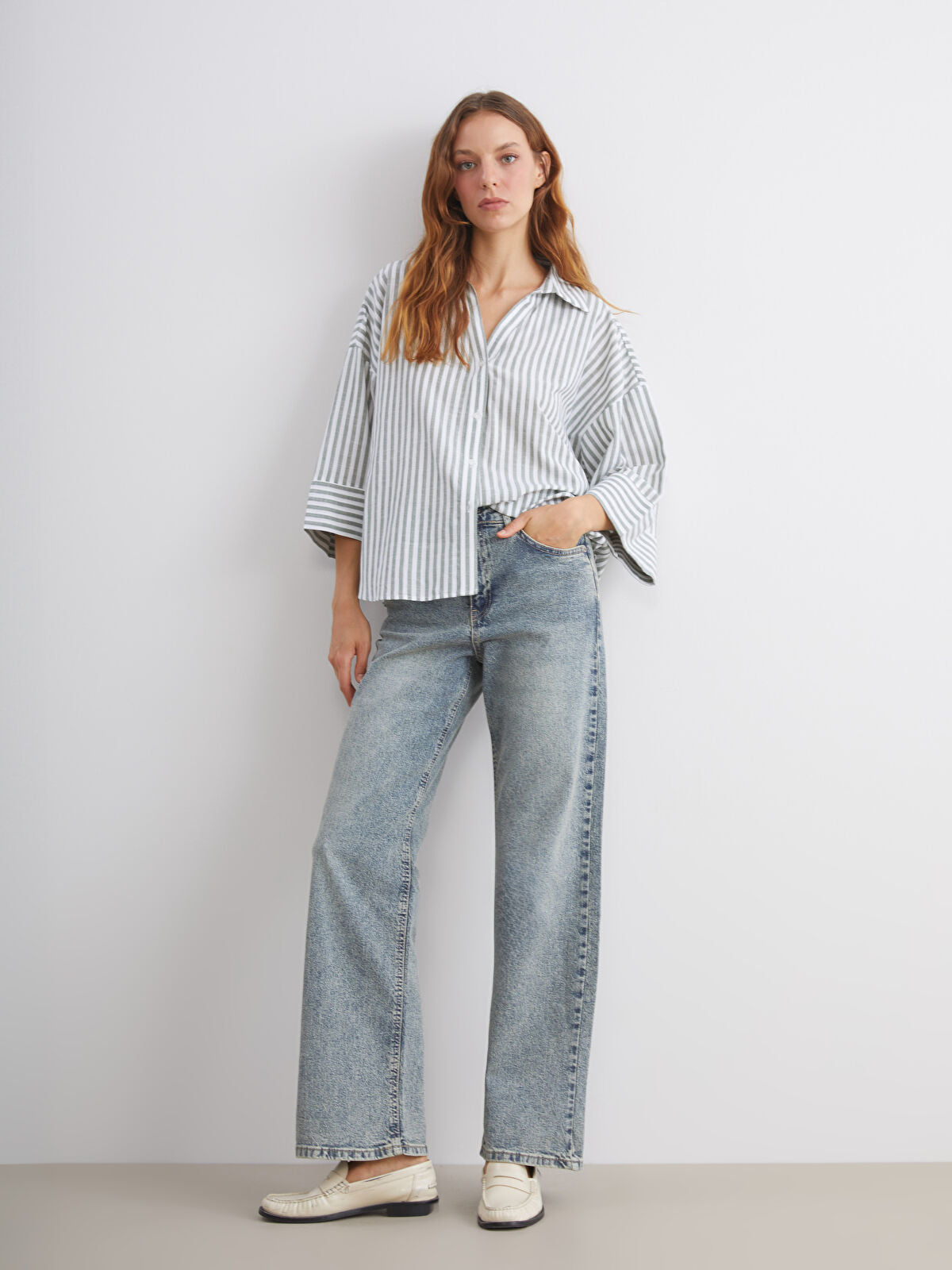 Straight Fit Women's Jean Pantalon