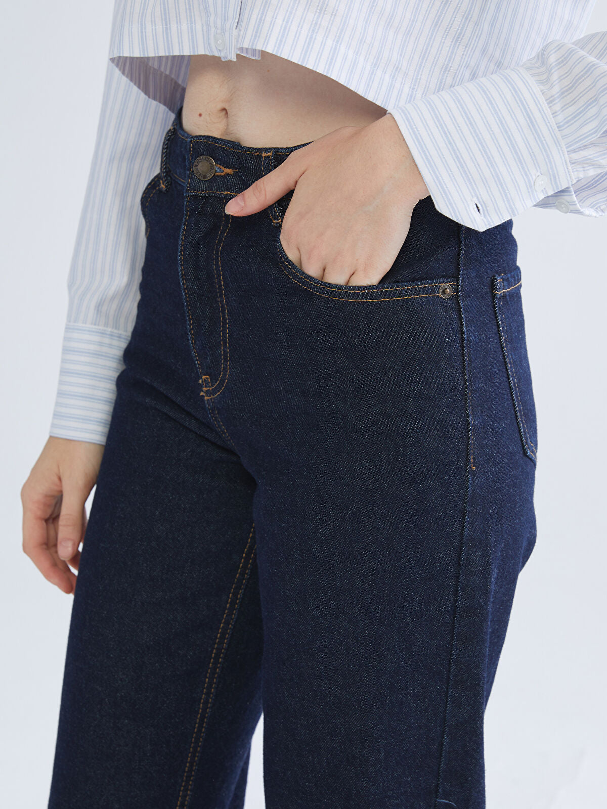 Straight Fit Women's Jeans Pants