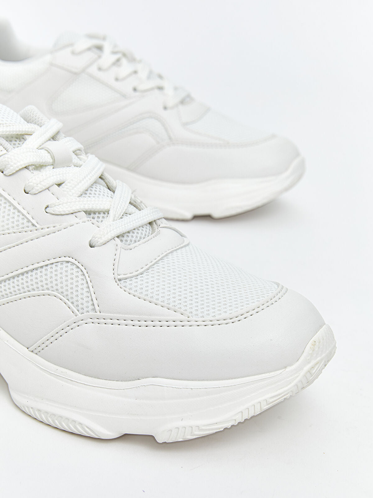 Buckle Women's Sport Shoes