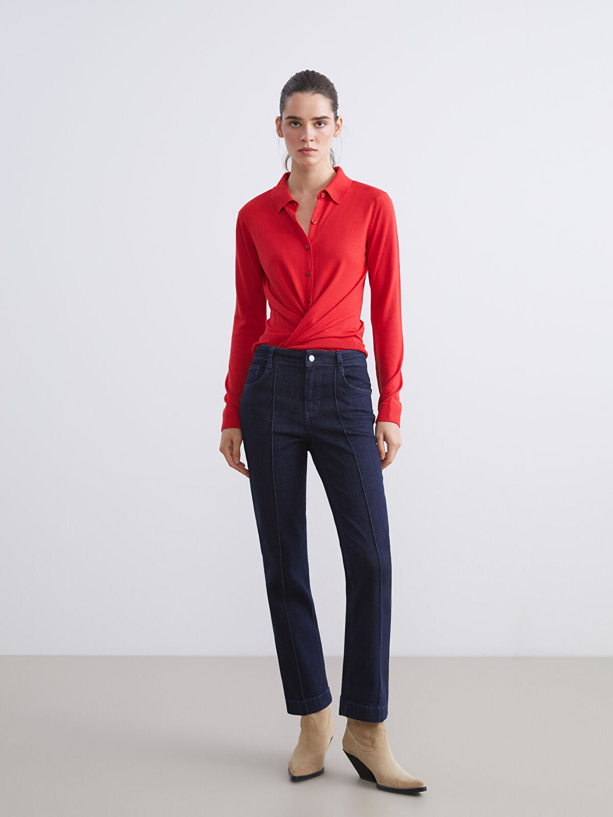 Straight Fit Women's Jeans Pants