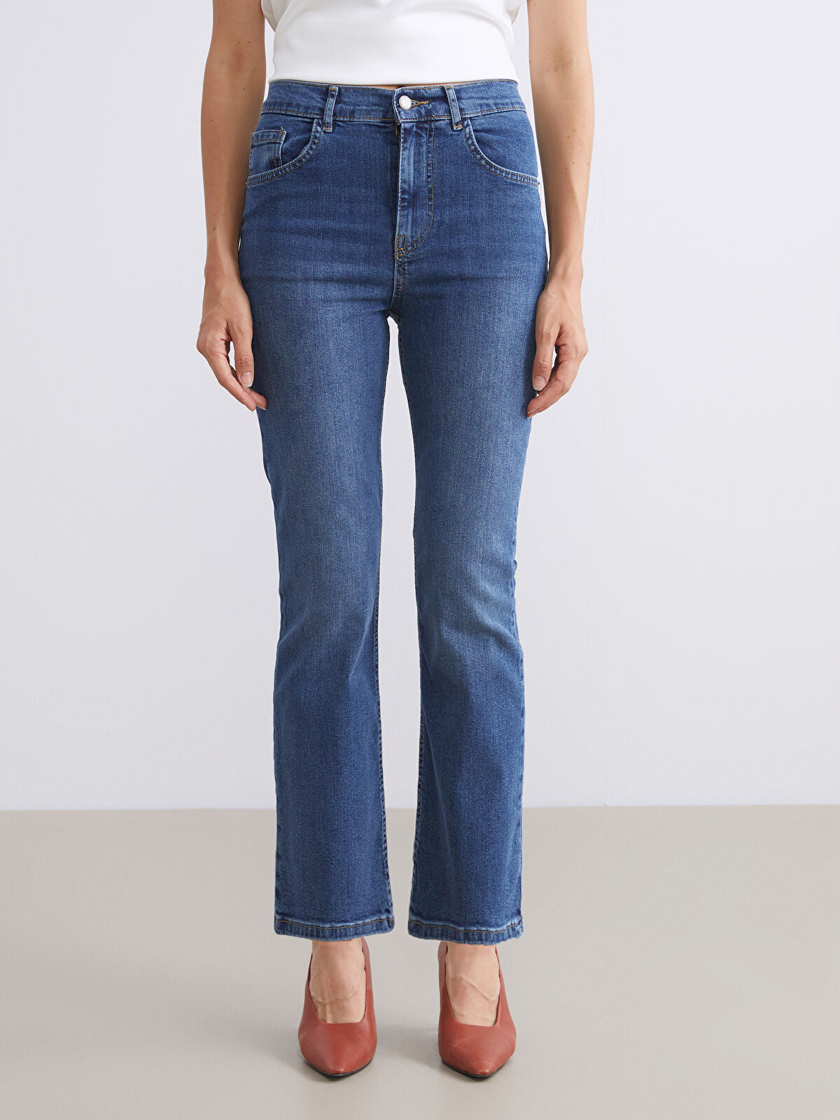 Women's Crop Flare Jeans Pants