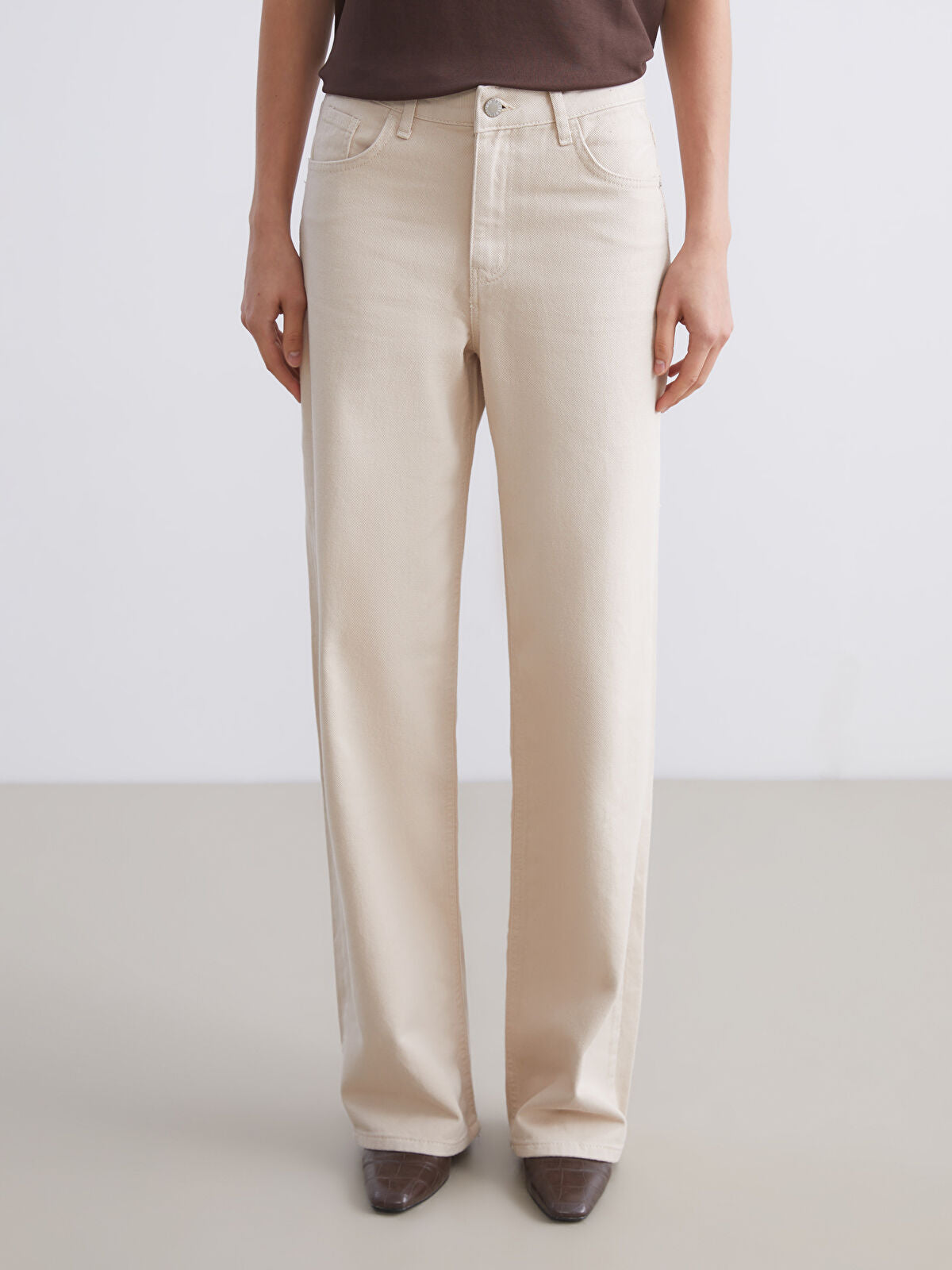 Straight Fit Women's Jeans Pants