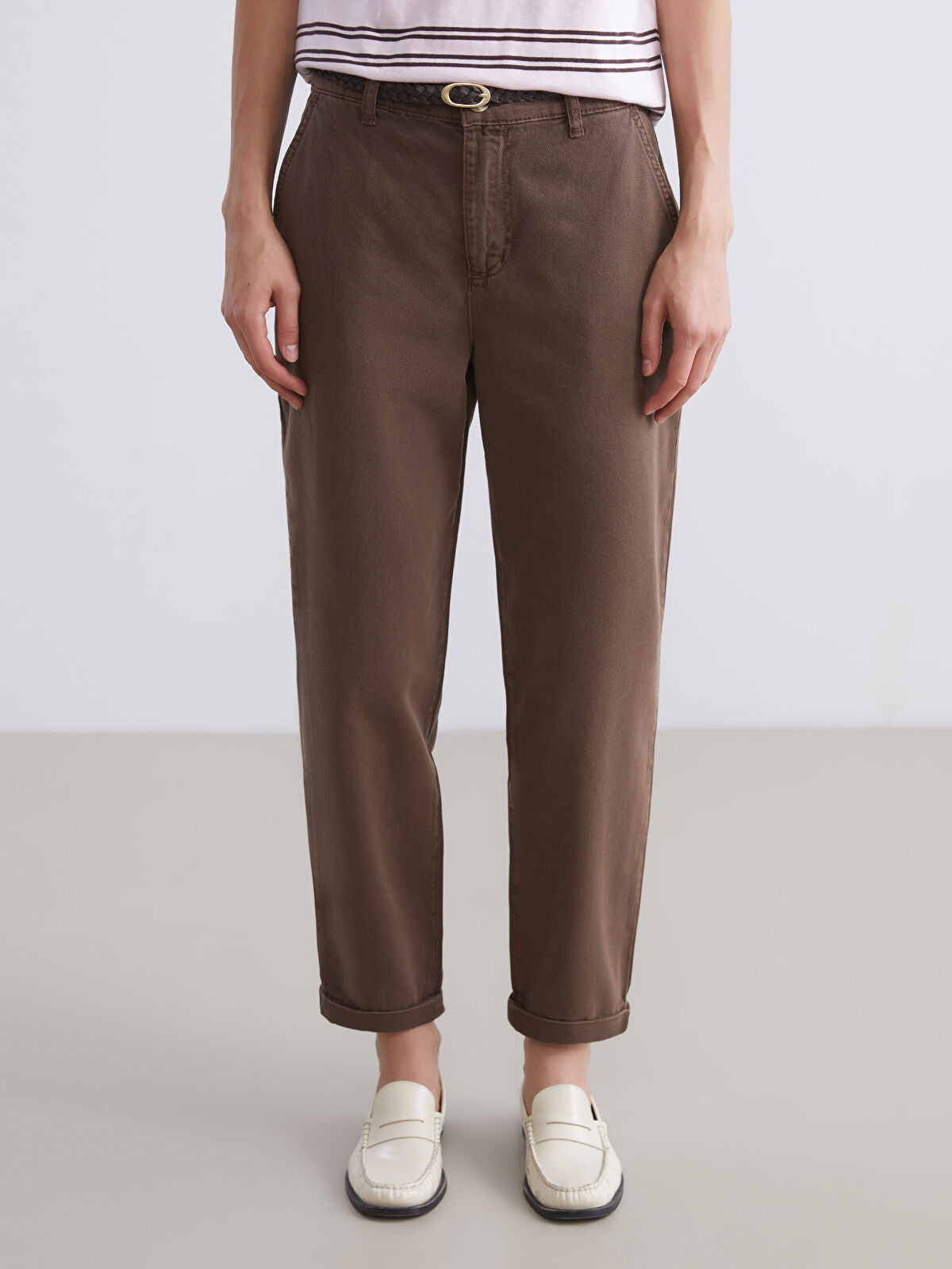 Waist Belted Carrot Fit Women's Jeans Pants