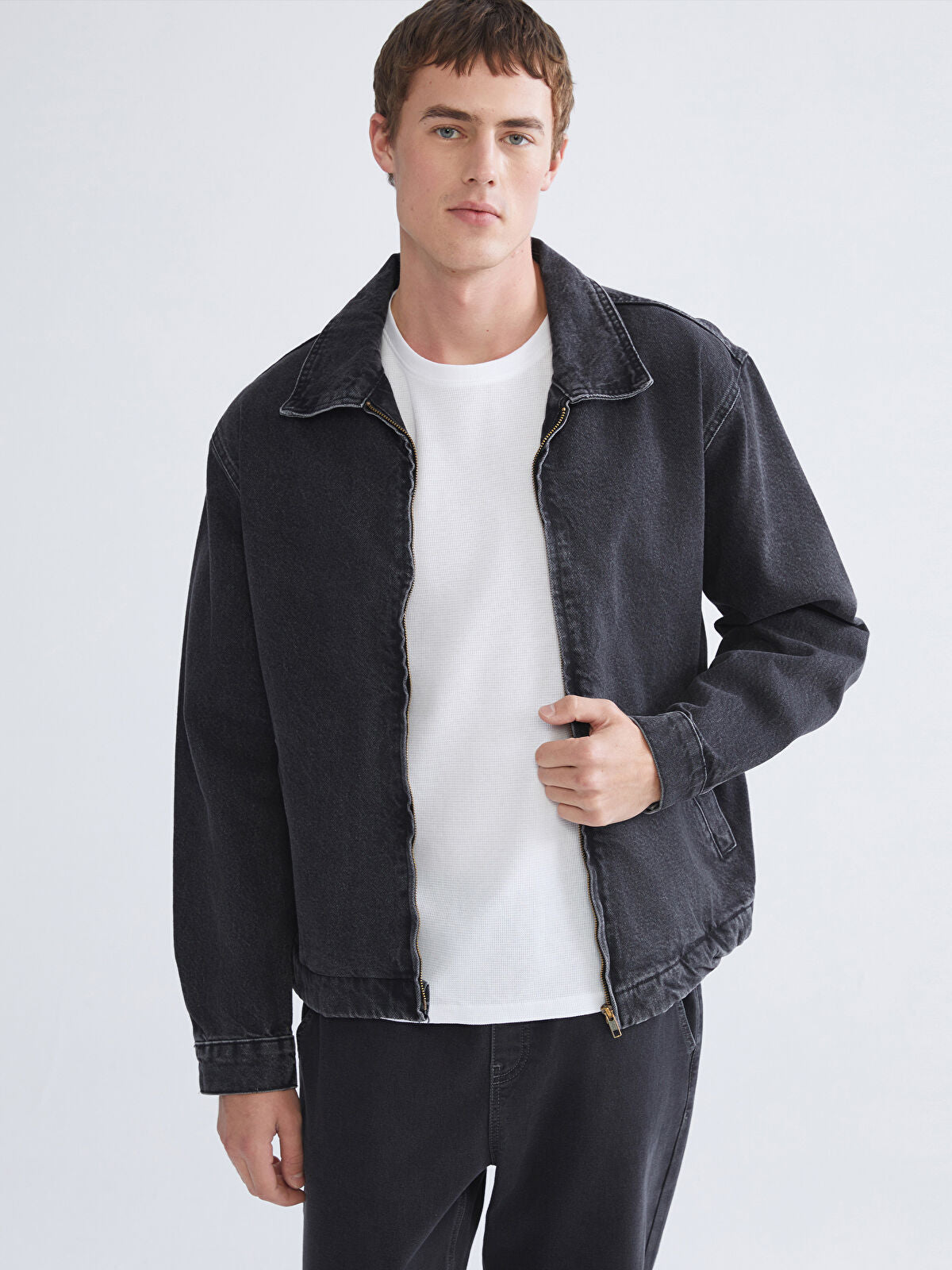 Comfortable Men's Jean Jacket