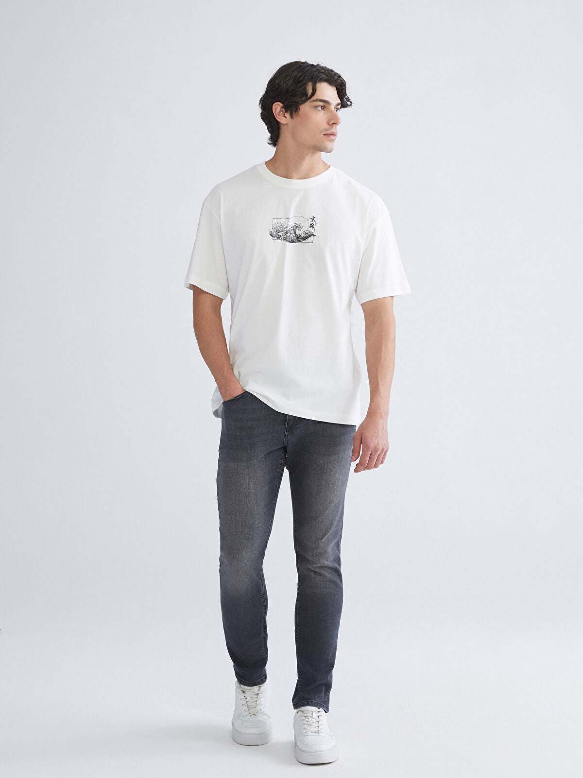 750 Slim Fit Men's Woven Jean Pantalon