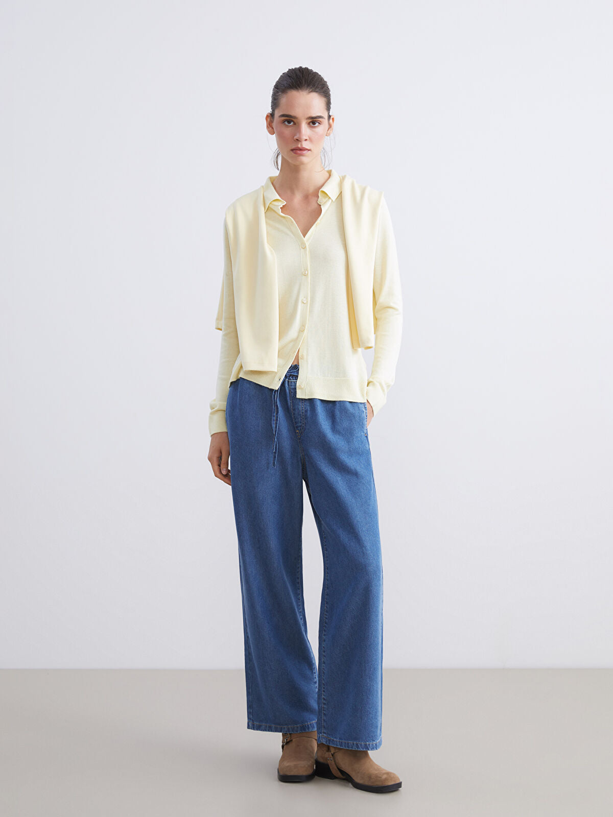Elastic Waist Women's Wide-leg Jeans Pants