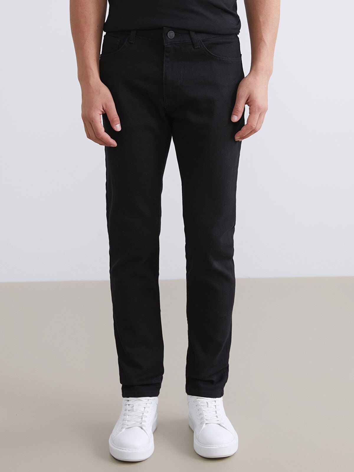 750 Slim Fit Men's Woven Jean Pantalon