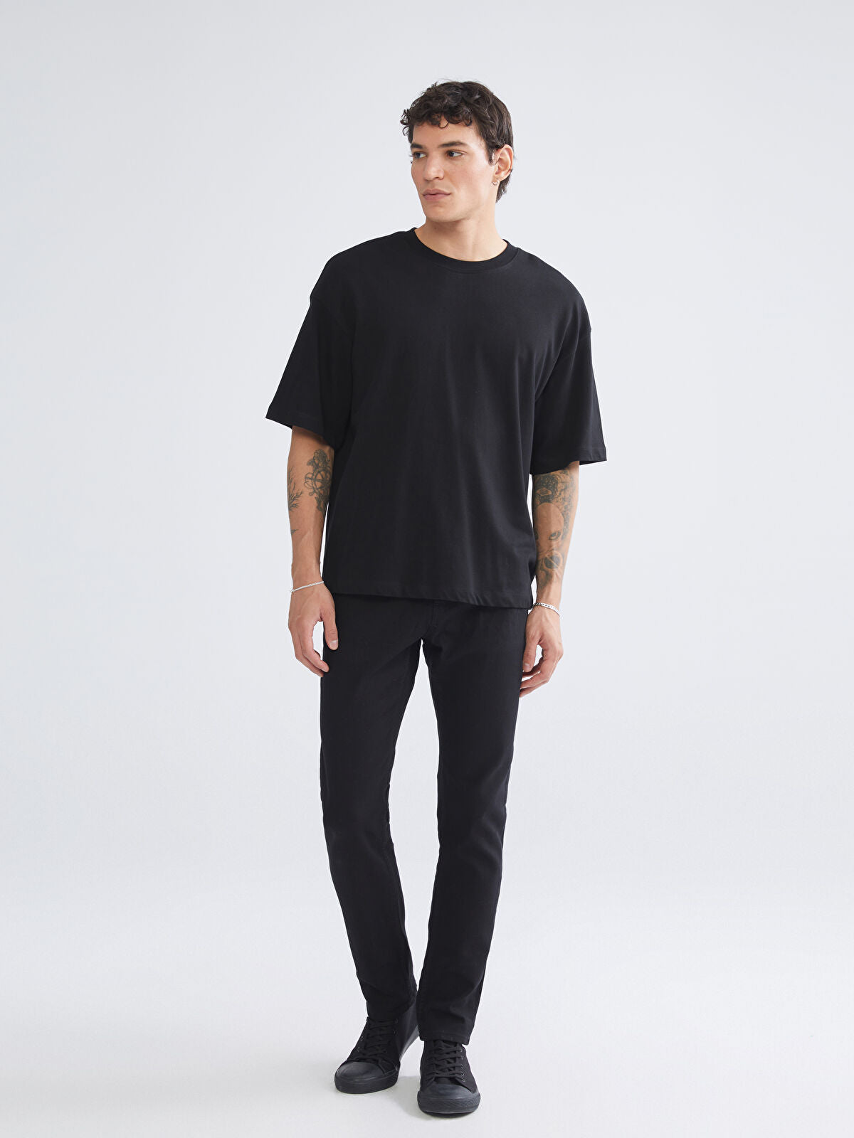 750 Slim Fit Men's Woven Jean Pantalon