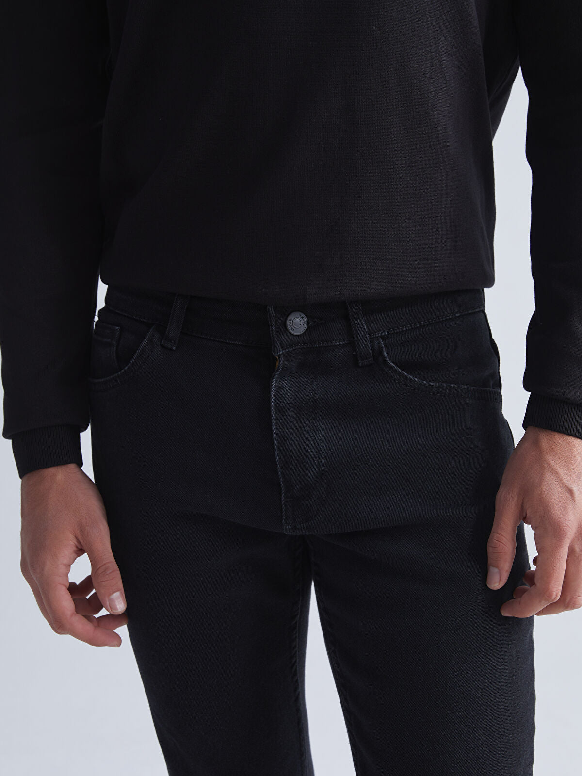 750 Slim Fit Men's Woven Jean Pantalon