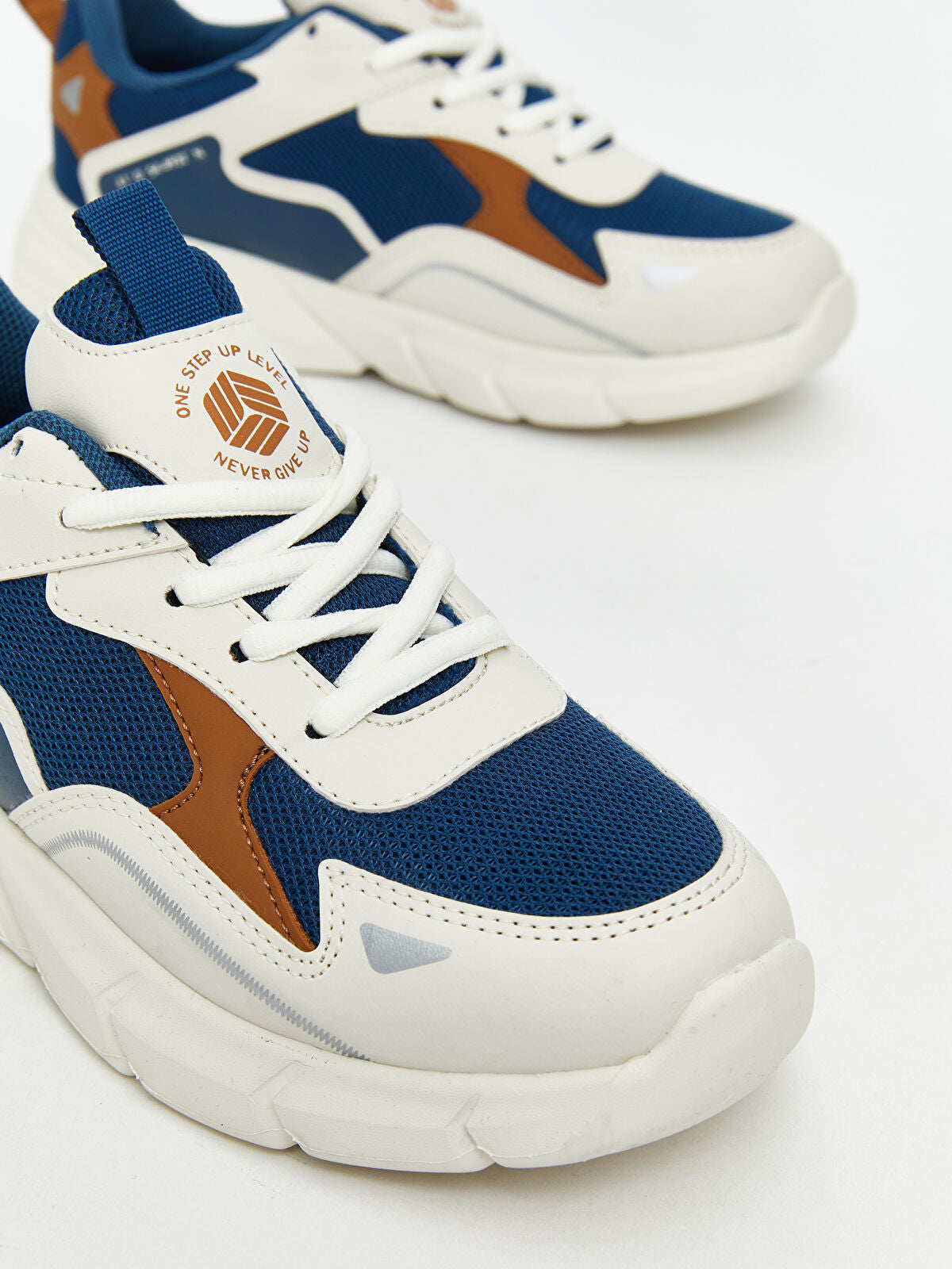 Lace-up Boys' Sports Shoes