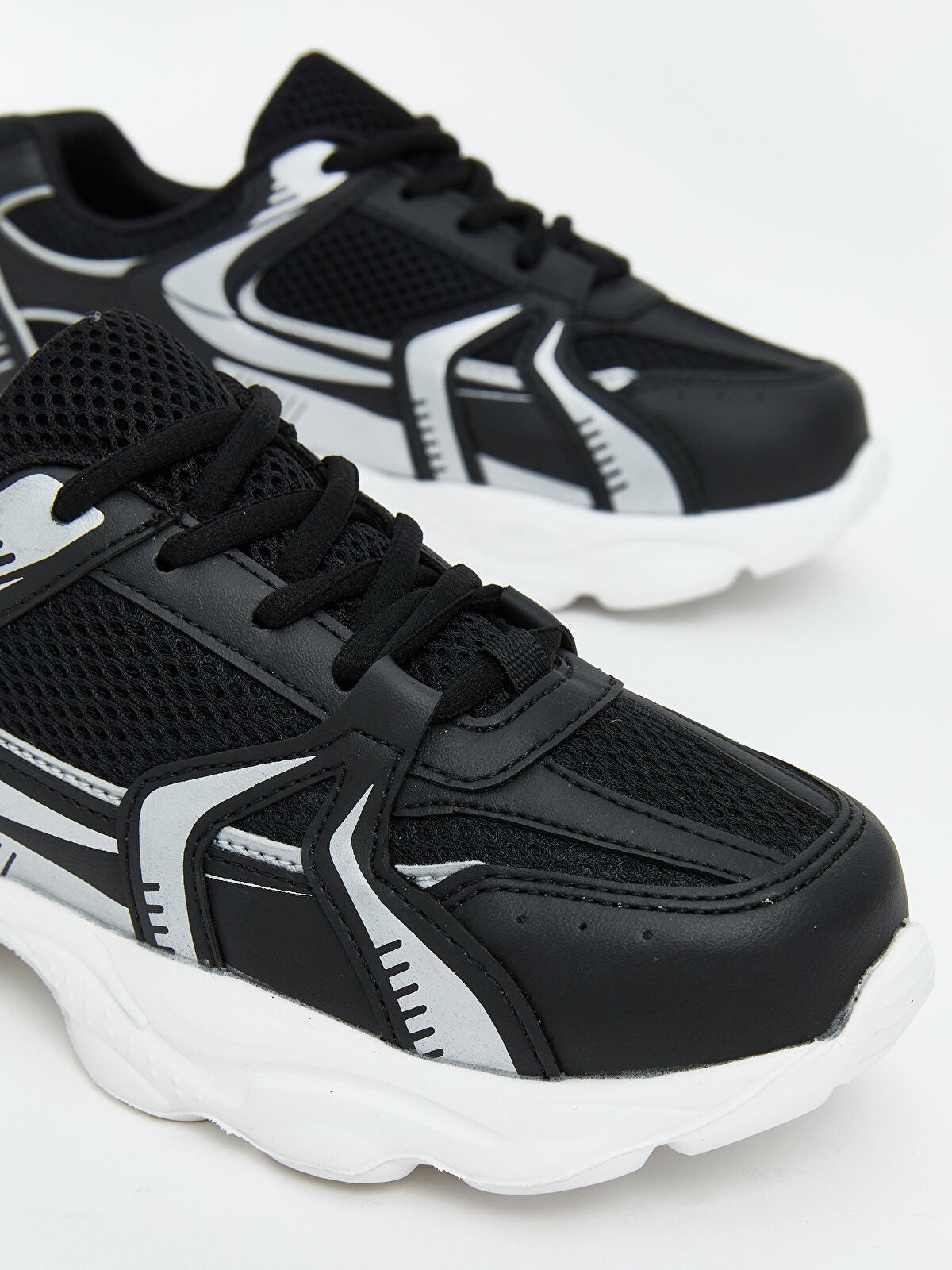 Girls' Lace-Up Sports Sneakers