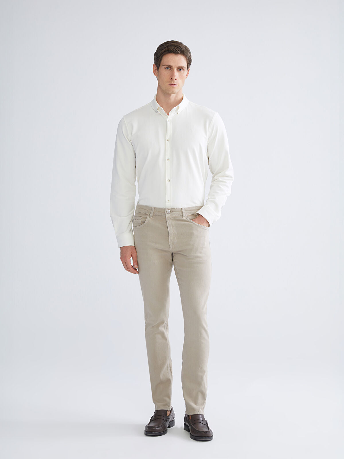 750 Slim Fit Men's Woven Jean Pantalon