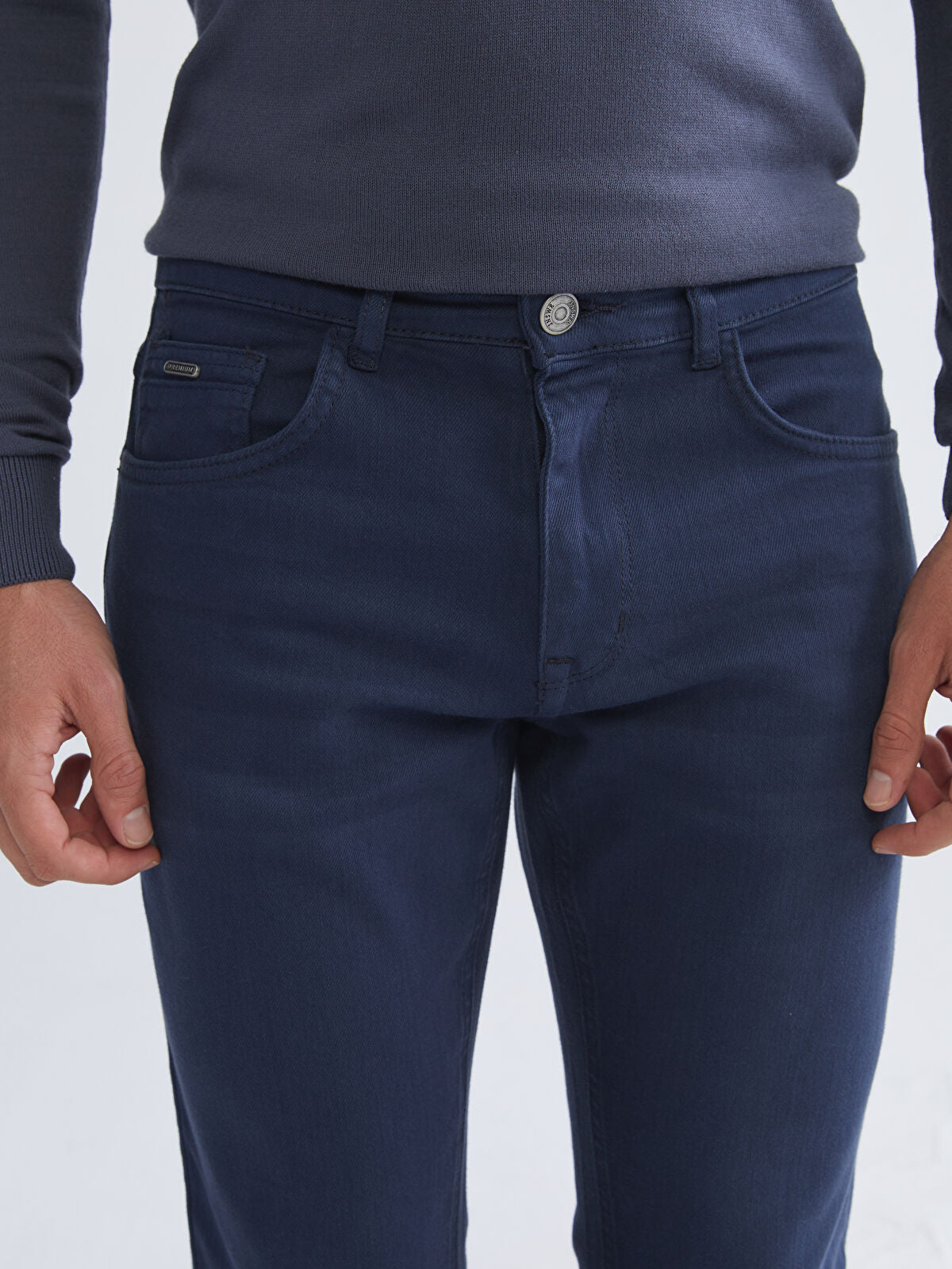 750 Slim Fit Men's Woven Jean Pantalon