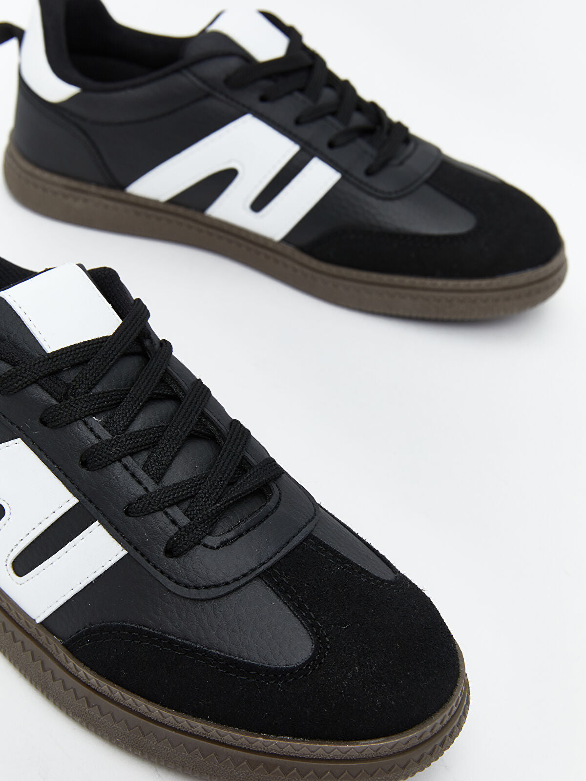 Girls' Lace-Up Sports Sneakers