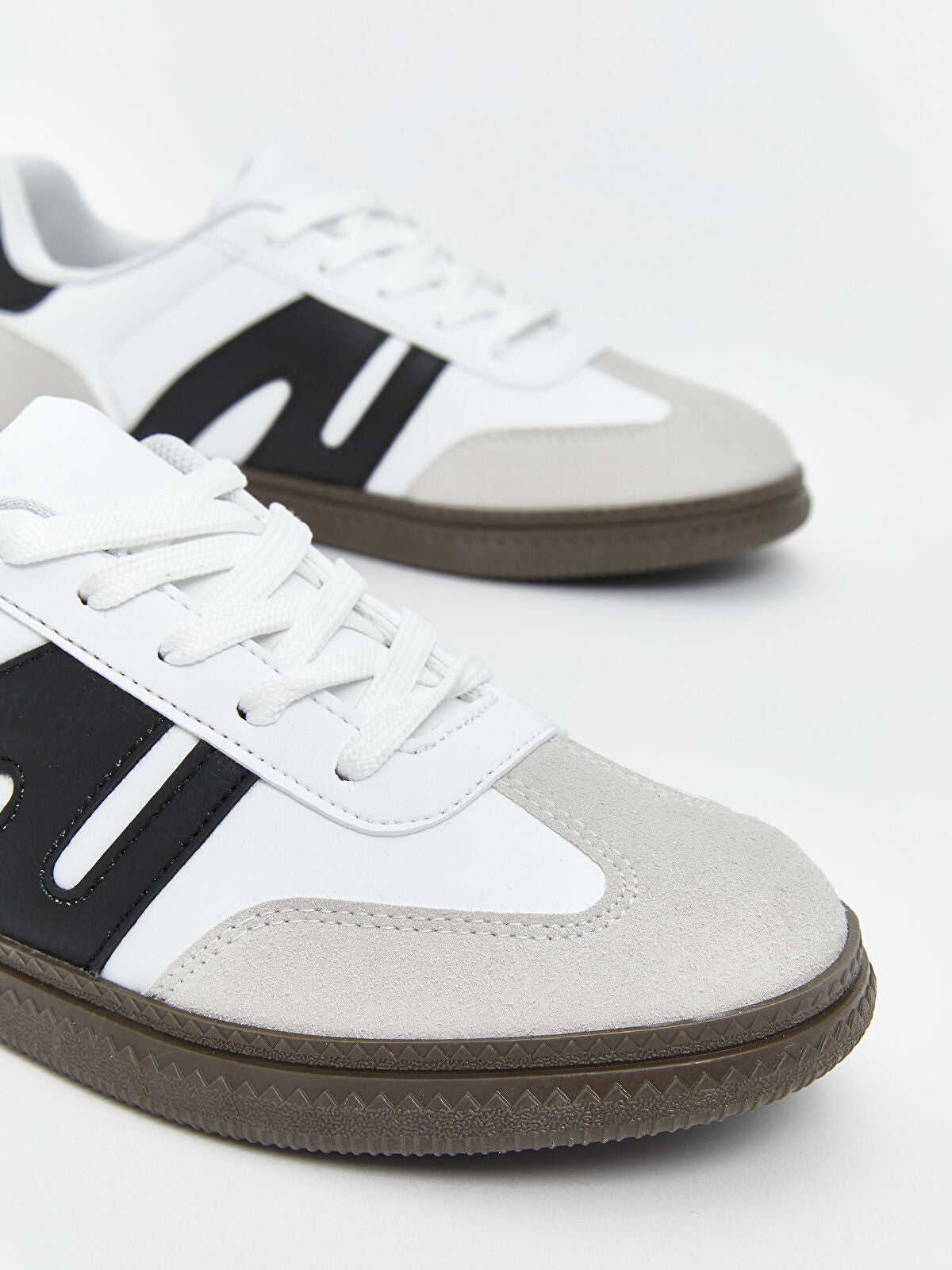 Girls' Lace-Up Sports Sneakers