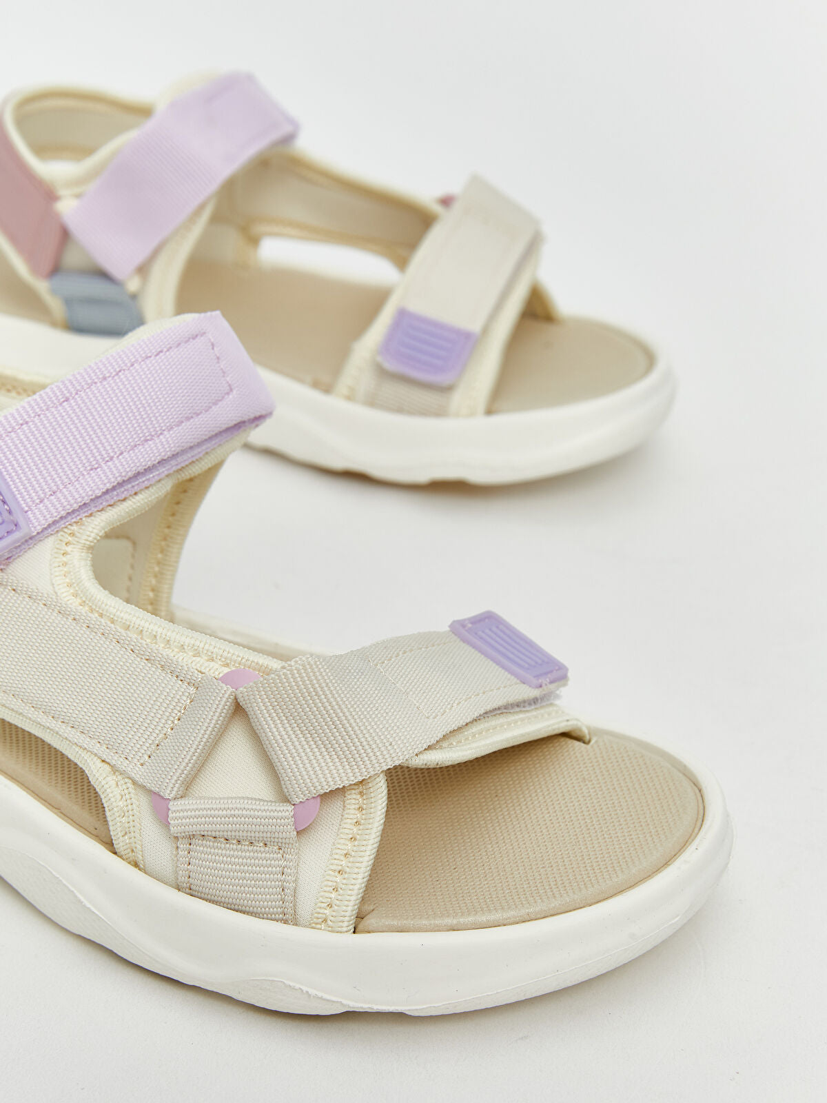 Printed Strappy Girls' sandals