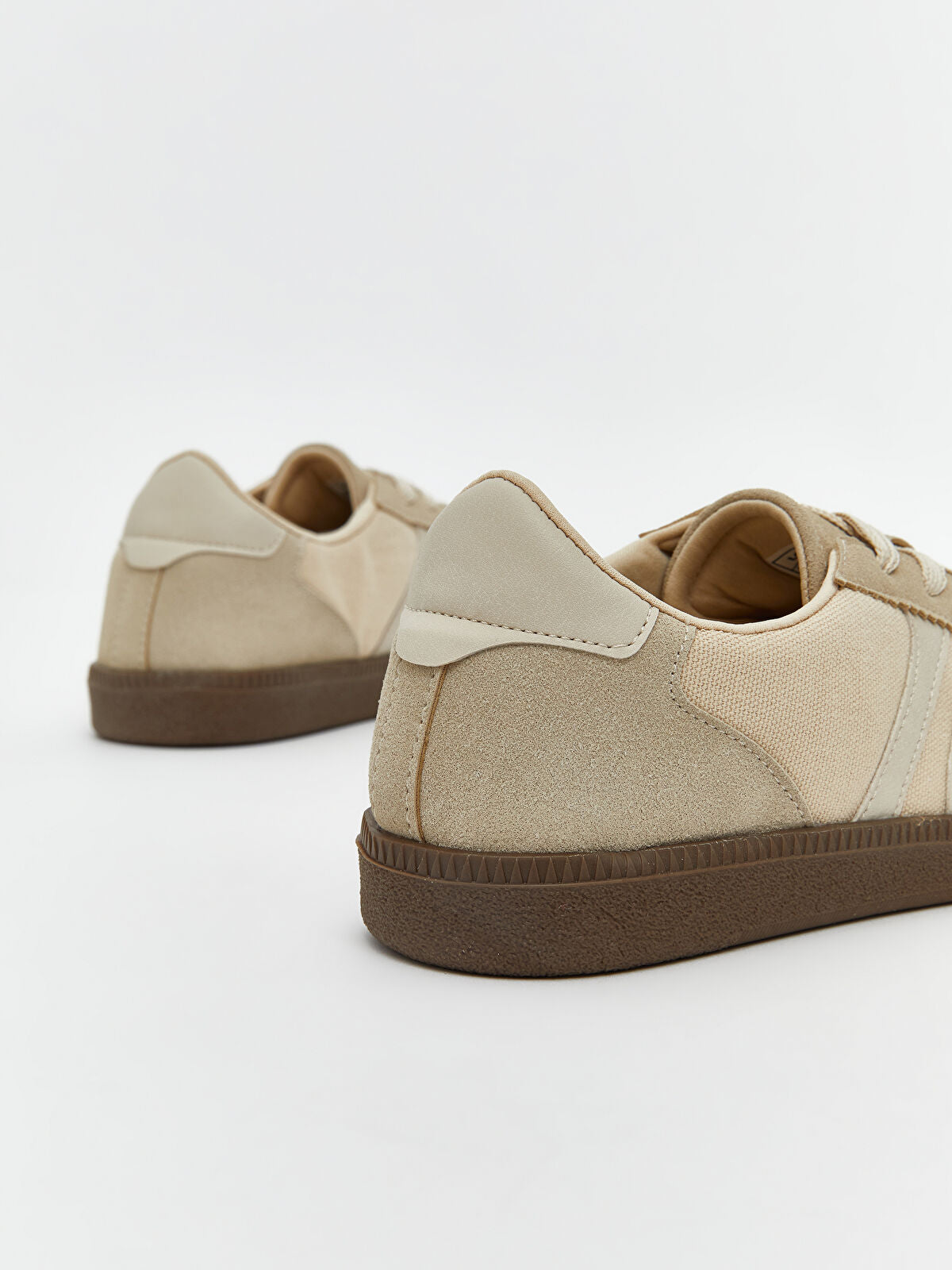 Buckle Women's Sport Shoes