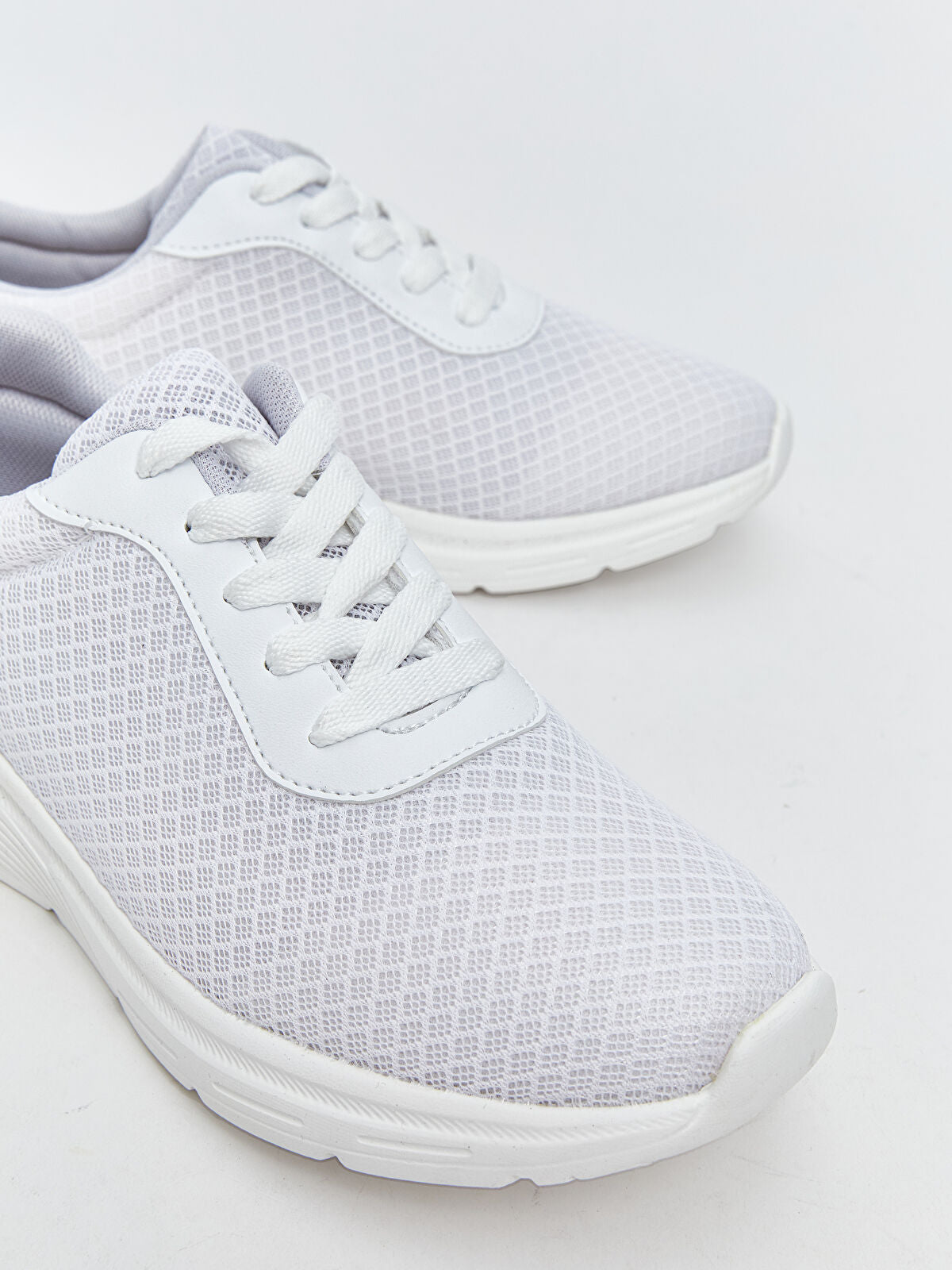 Buckle Women's Sport Shoes
