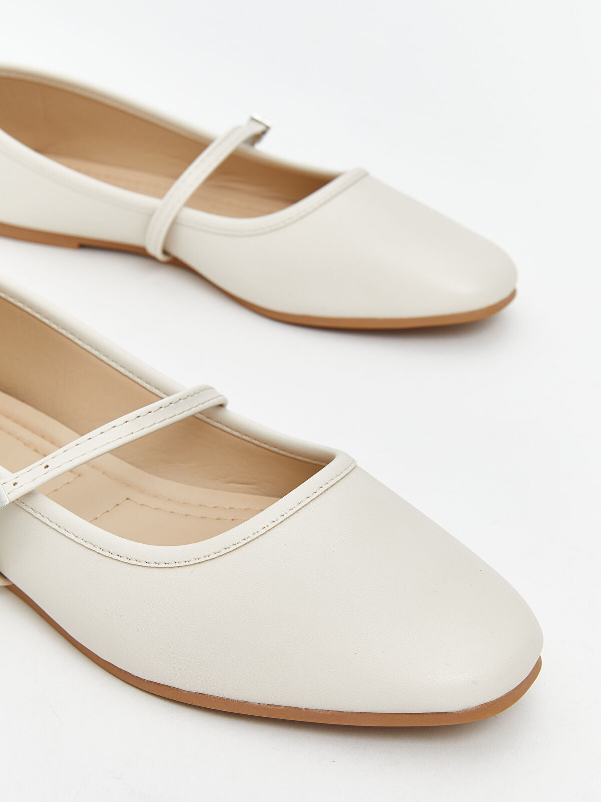 Leather-Look Woman Sandal
