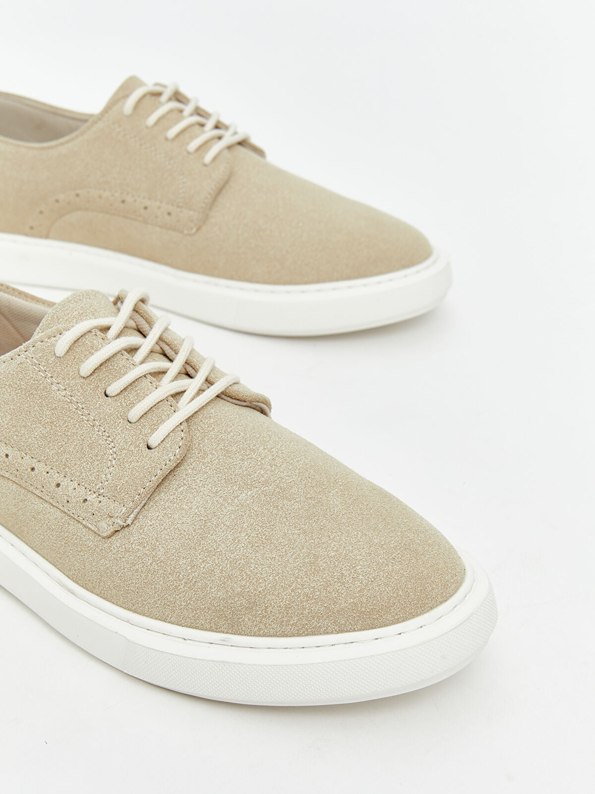 Classic Men's Lace-Up Shoes