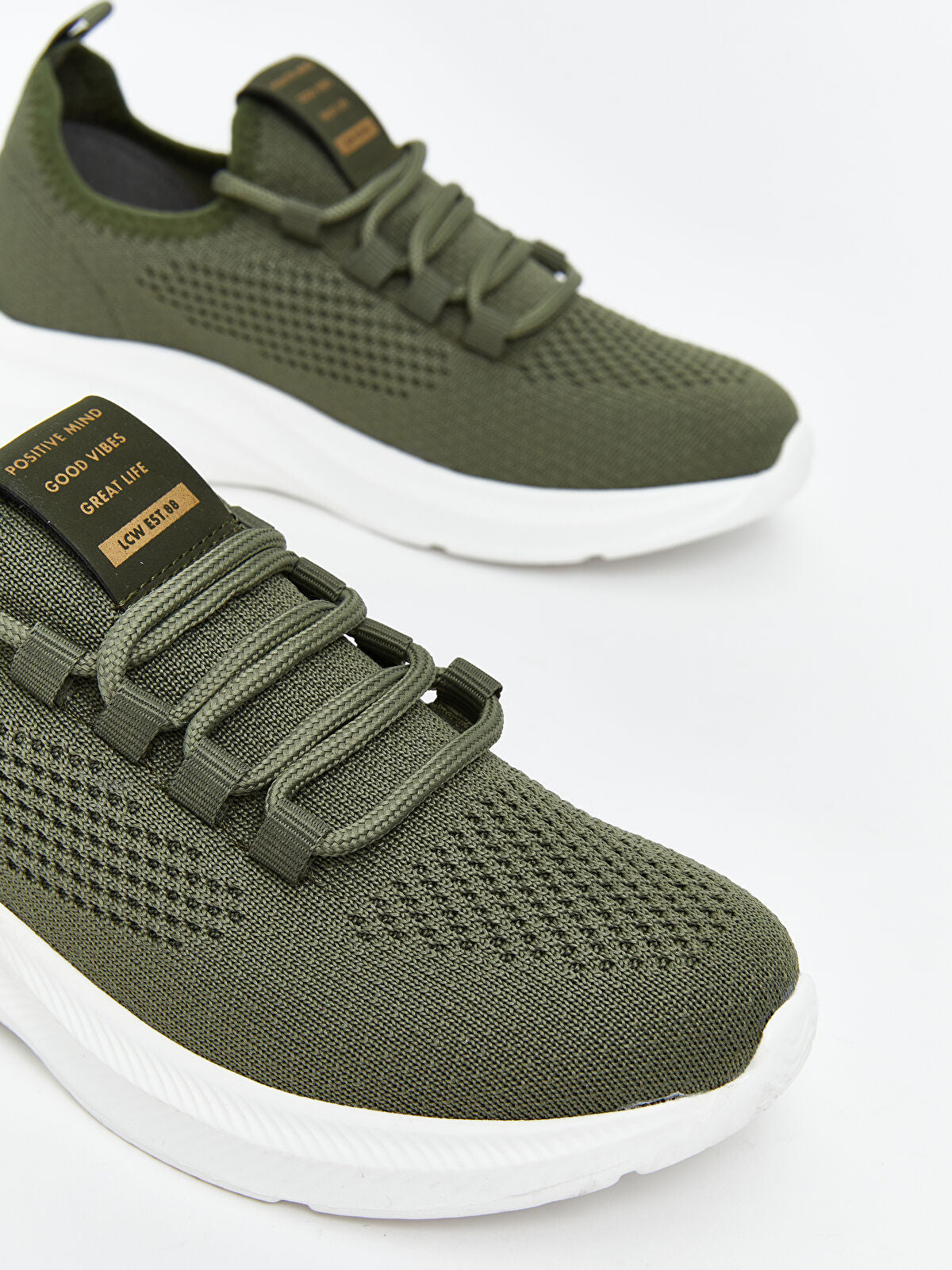 File Detailed Boy's Sports Shoe